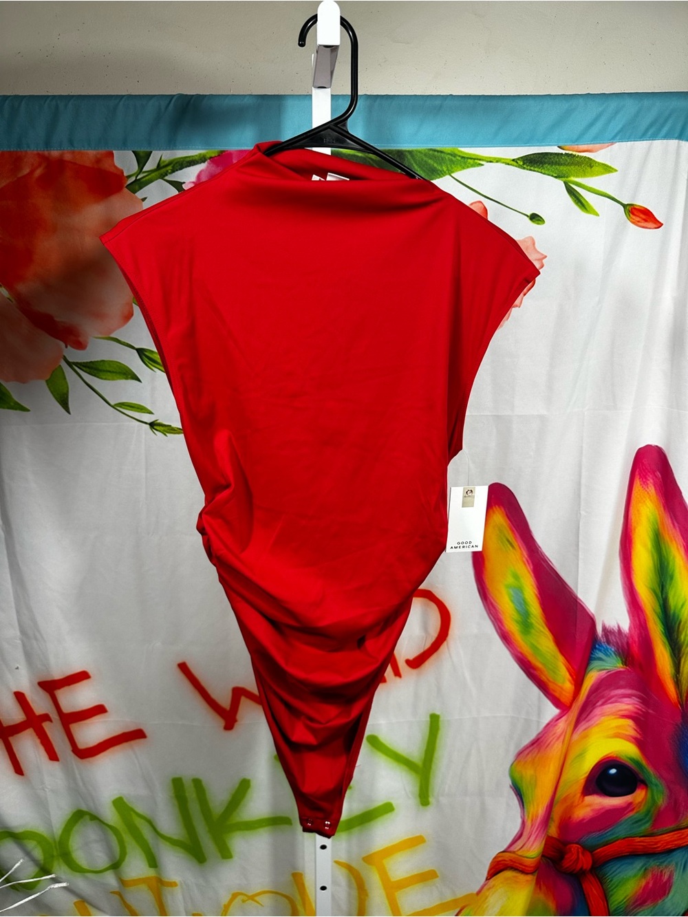 p252. Good American- Red Sleeveless Bodysuit - Picture 1 of 5